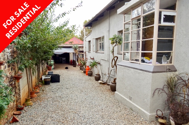 Bezuidenhout Valley House For Sale By Manzella Estates